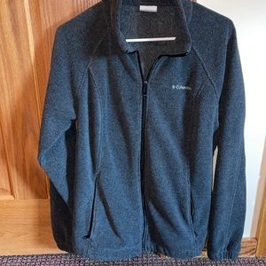 Women’s Columbia fleece jacket